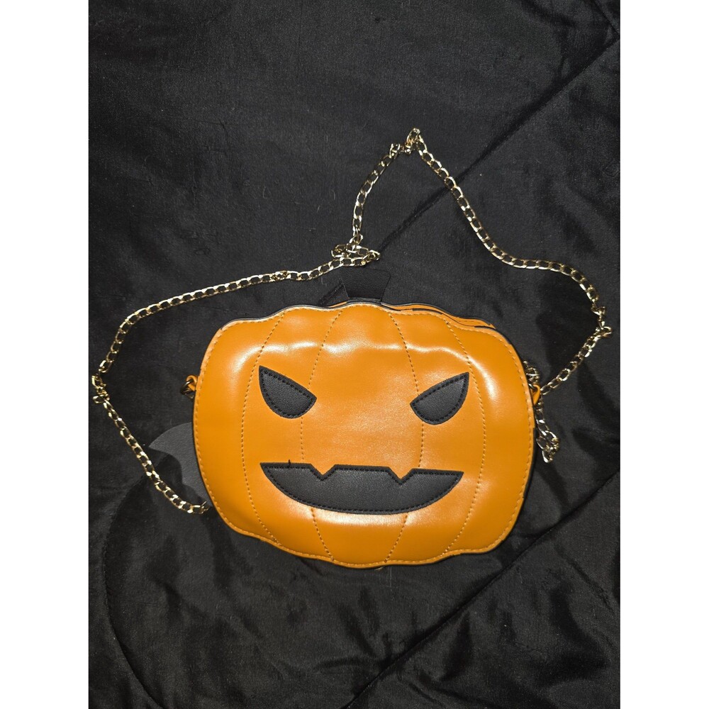 New pumpkin shaped Halloween crossbody bag shoulder bag handbag purse!